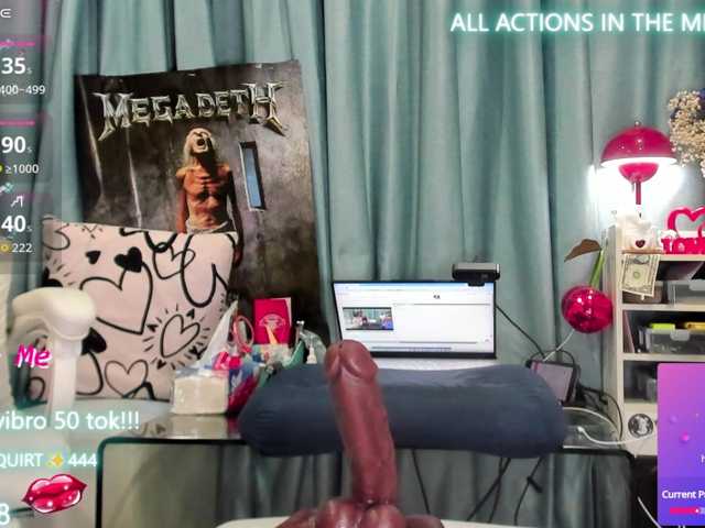 -R-A-R-E- live cam preview