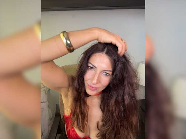 _Happy_Lady_