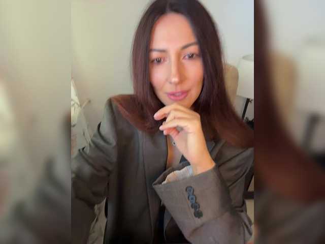 _Happy_Lady_