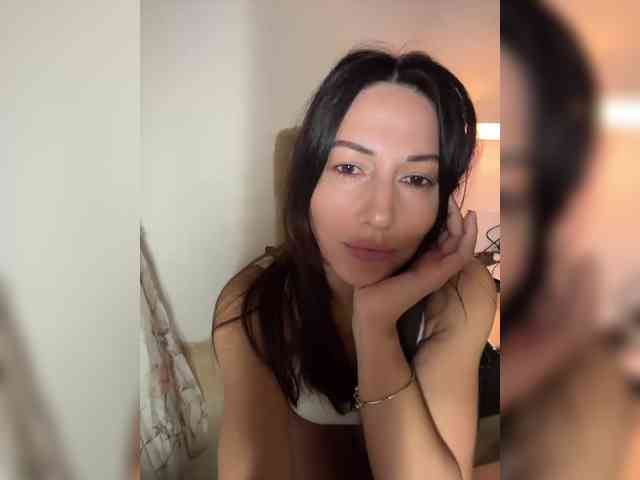_Happy_Lady_ webcam