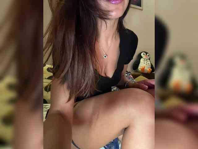 _Happy_Lady_ webcam