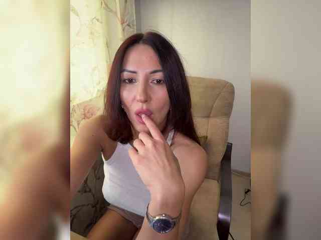 _Happy_Lady_ webcam