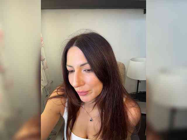 _Happy_Lady_ webcam
