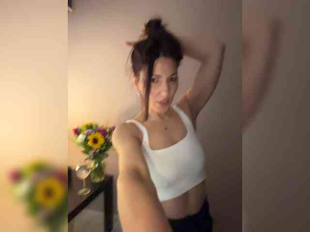 _Happy_Lady_ webcam