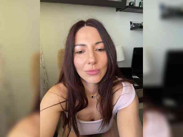 _Happy_Lady_ webcam
