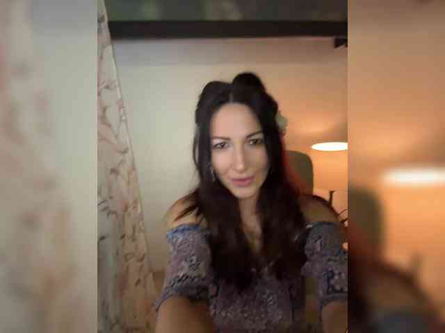 _Happy_Lady_ webcam