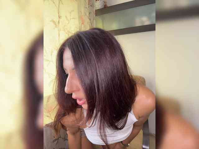 _Happy_Lady_ webcam