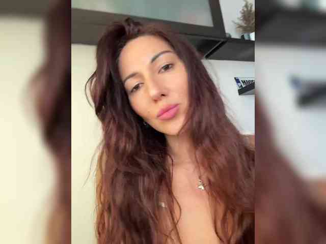_Happy_Lady_ webcam