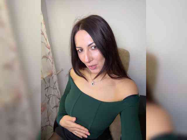 _Happy_Lady_