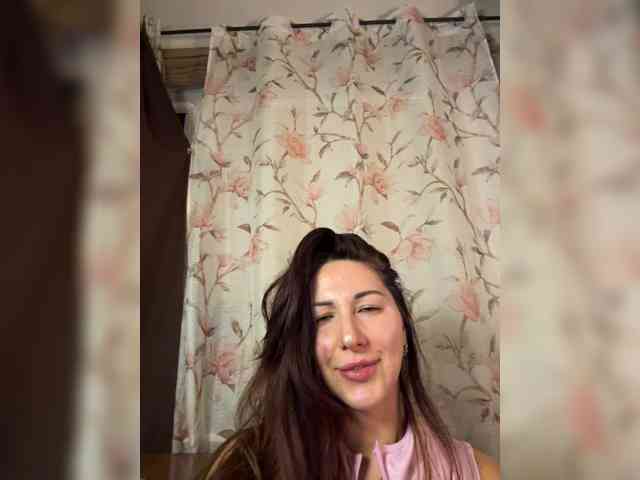 _Happy_Lady_ webcam