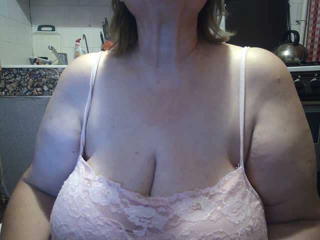marusa0 live cam on BongaCams