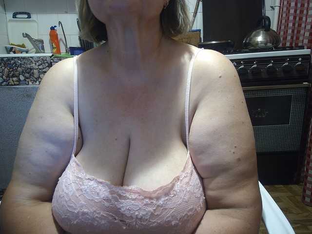 marusa0 live cam on BongaCams