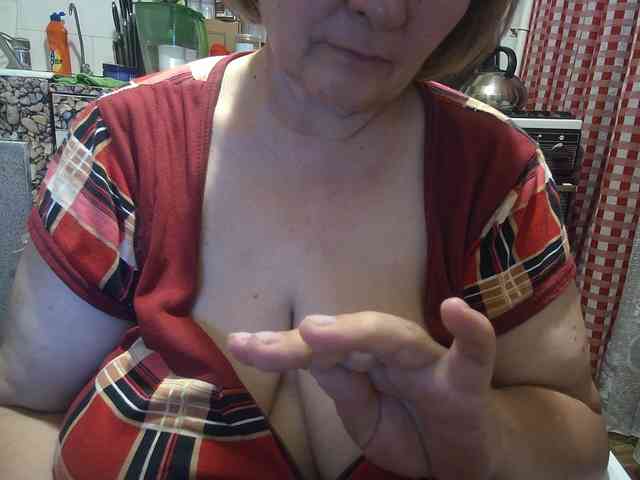 marusa0 live female cam on bongacams