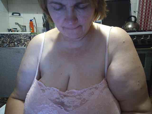 marusa0 live female cam on bongacams