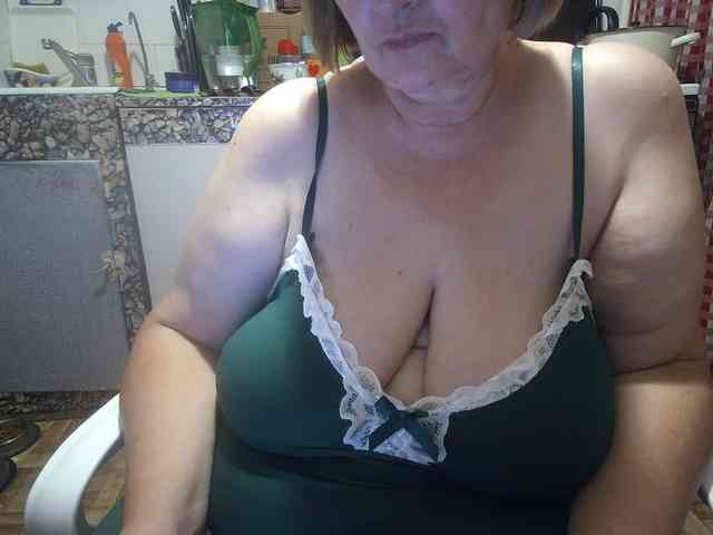 marusa0 live female cam on bongacams