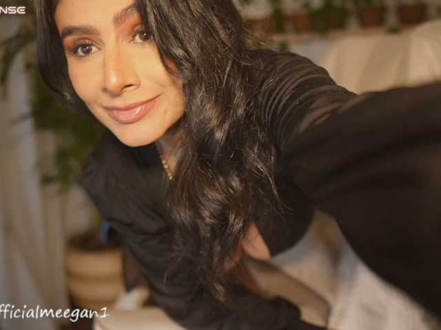 Meegan live cam