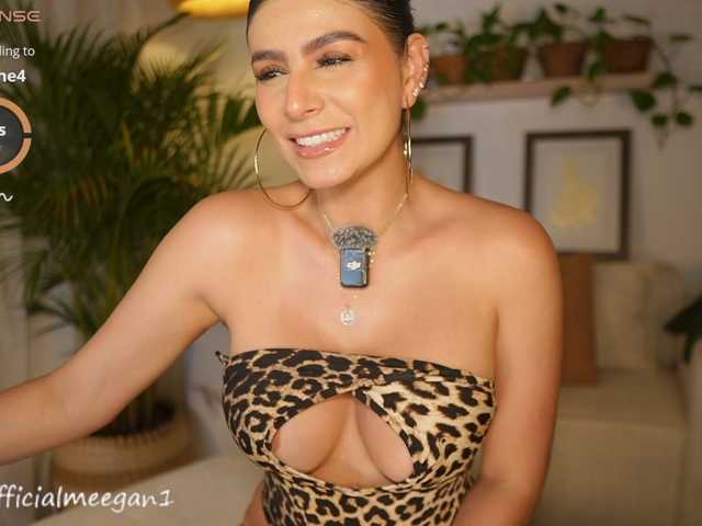 Meegan, live now on BongaCams
