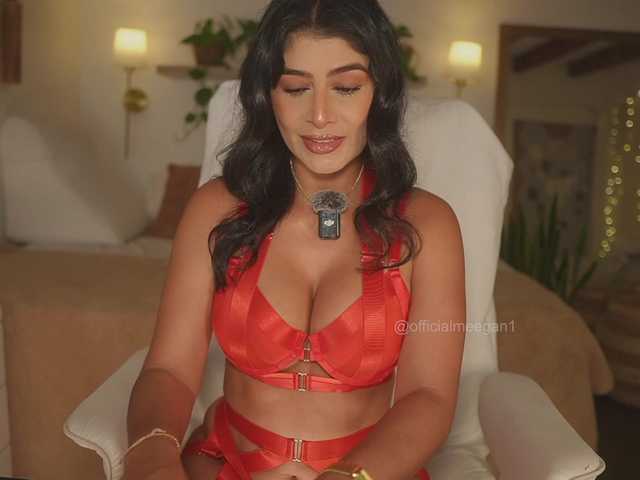 meegan cam belle