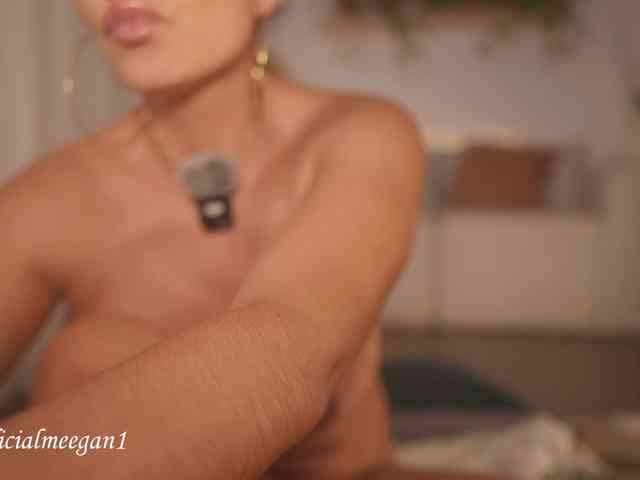 Meegan Sex Cam Show