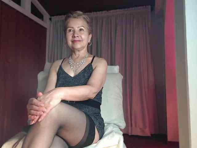 Ladylucky webcam