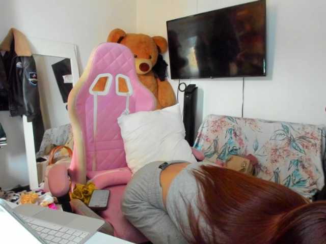 DreamHannah — live trans cam