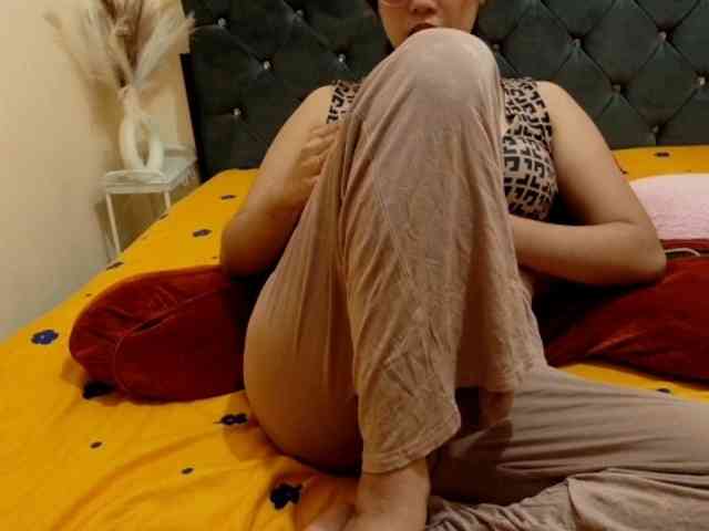 Letishaa webcam