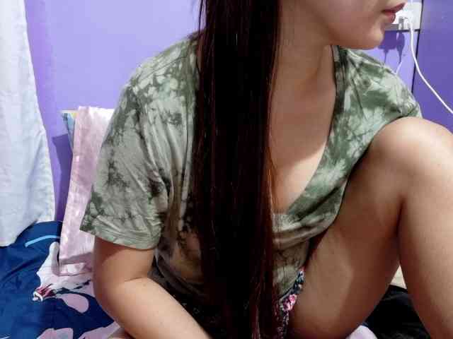 Letishaa webcam