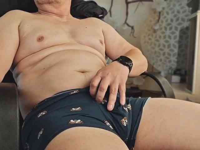 sexymen17 sexymen17