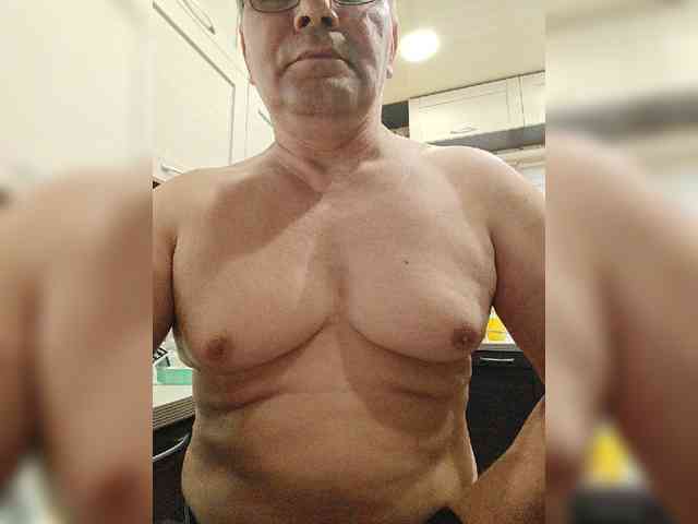 sexymen17 sexymen17