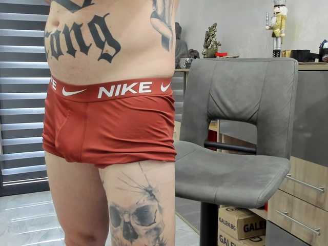 tattoo-couple live webcam show