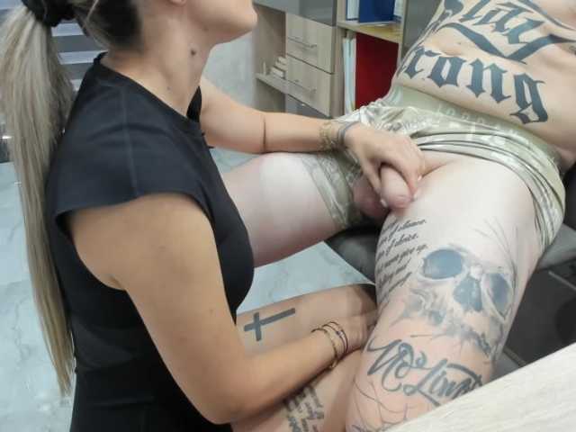 tattoo-couple live cam on BongaCams