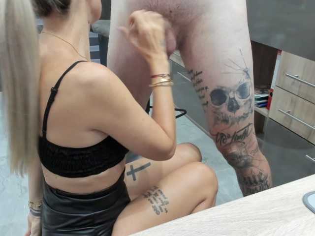 tattoo-couple live cam on BongaCams