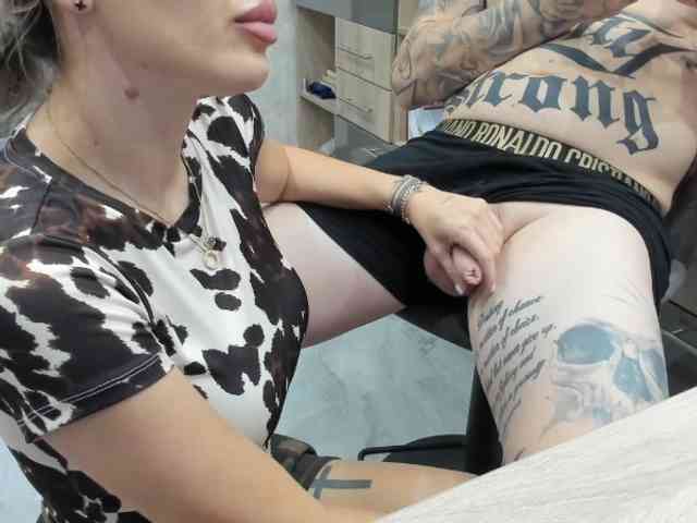 Modèle: tattoo-couple