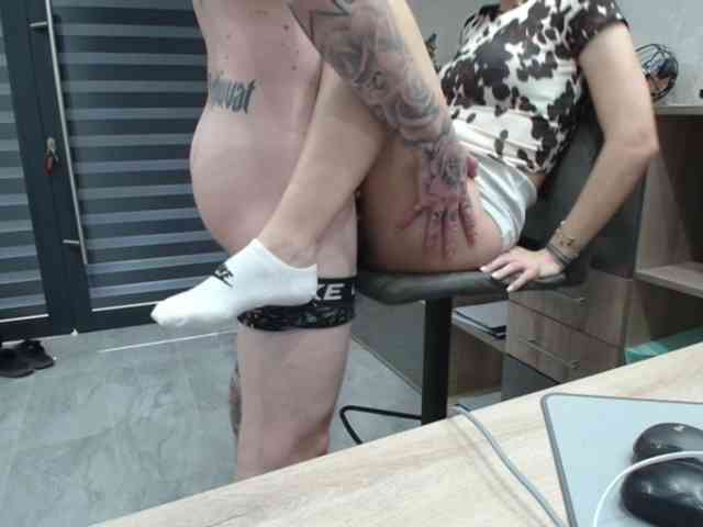 tattoo-couple webcam