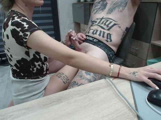 tattoo-couple webcam