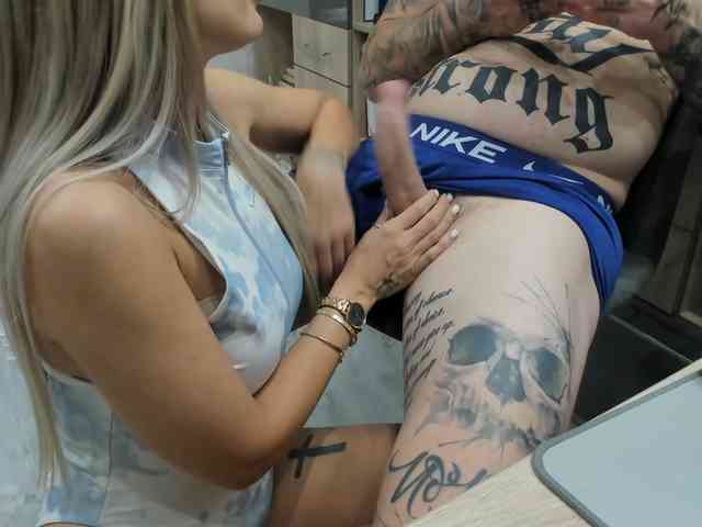 tattoo-couple webcam
