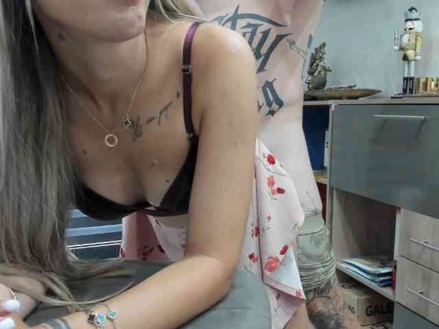 Modèle: tattoo-couple