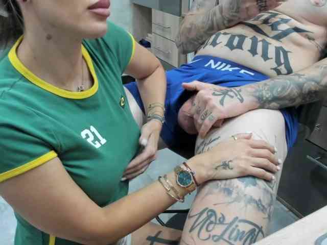 Modèle: tattoo-couple