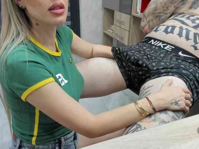 Modèle: tattoo-couple