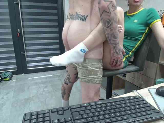 tattoo-couple webcam