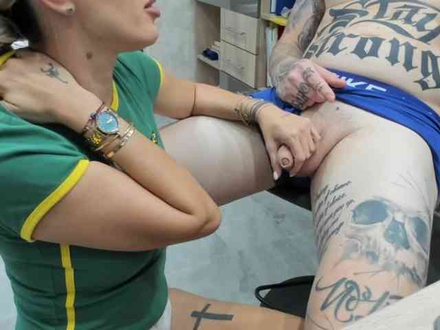 Modèle: tattoo-couple