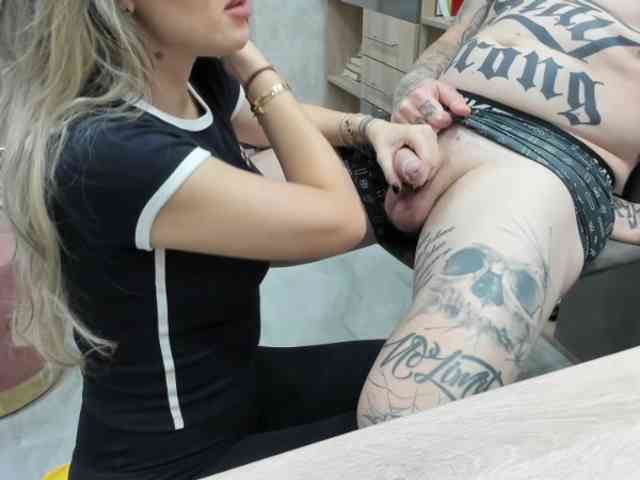 Modèle: tattoo-couple