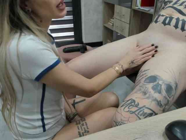 Modèle: tattoo-couple