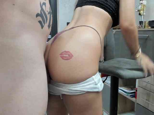 tattoo-couple webcam