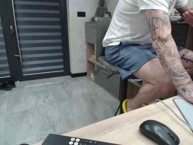 tattoo-couple webcam