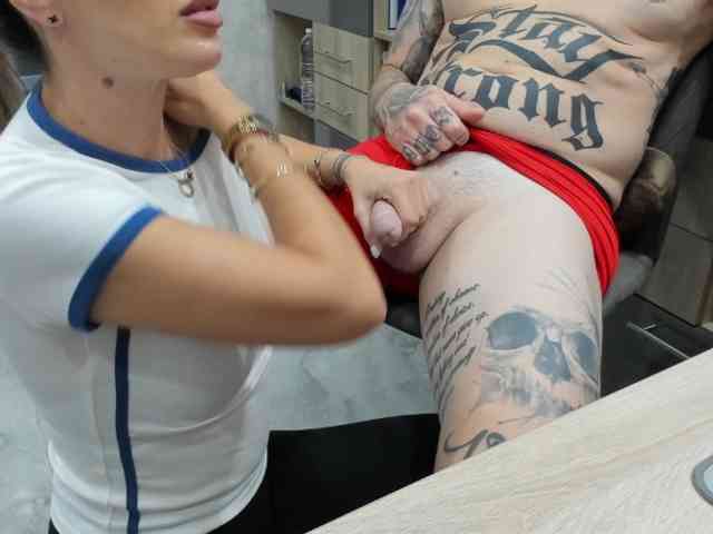 Modèle: tattoo-couple