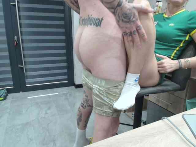 tattoo-couple webcam