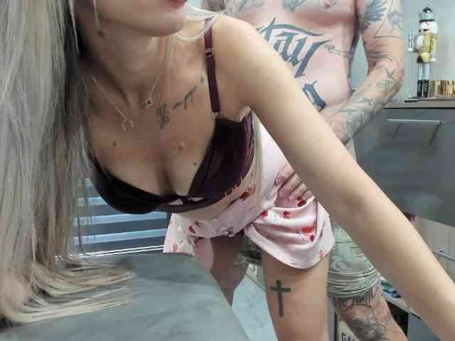 Modèle: tattoo-couple