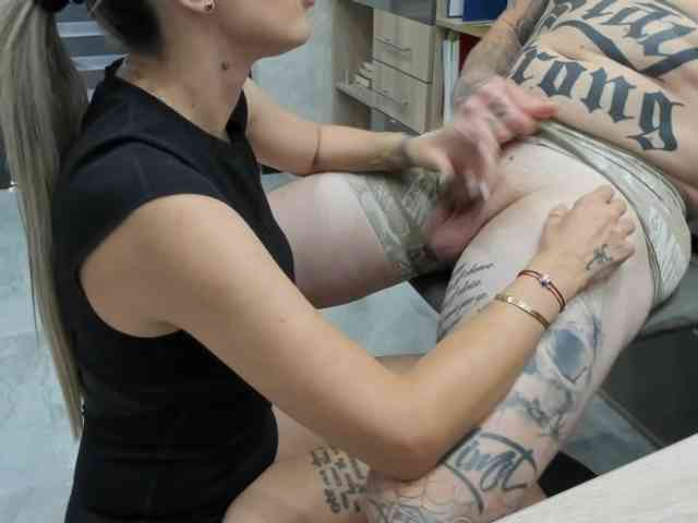 Modèle: tattoo-couple