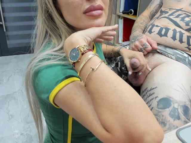 Modèle: tattoo-couple